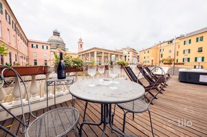 Luxe suite, terras, uitzicht op stad | Uitzicht op de stad