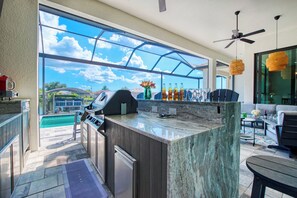 Bar (en la propiedad)