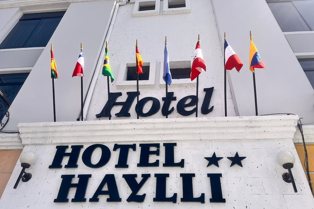 HOTEL HAYLLI INN