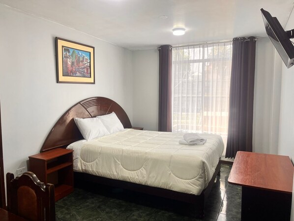 Deluxe Double Room, City View