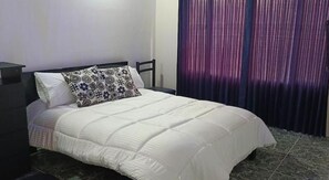 1 bedroom, WiFi, bed sheets
