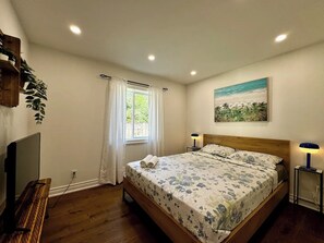 3 chambres, fer et planche à repasser, Wi-Fi, literie fournie