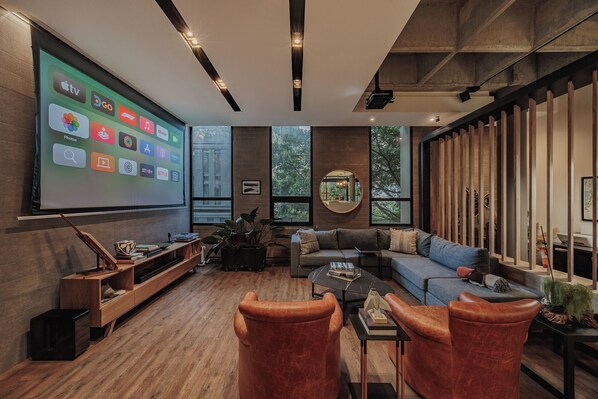 TV connectée, chaîne hi-fi