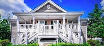 Spacious 3BD 2BTH No Stairs True Blue Golf close to Pool Pawleys Island Beach