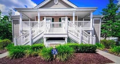 Spacious 3BD 2BTH No Stairs True Blue Golf close to Pool Pawleys Island Beach