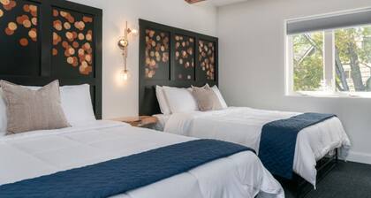 Lincoln Boutique Motel -Two Queens Upper #10