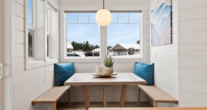 Glacier Homestead Estates - Sweeping Mountain Views