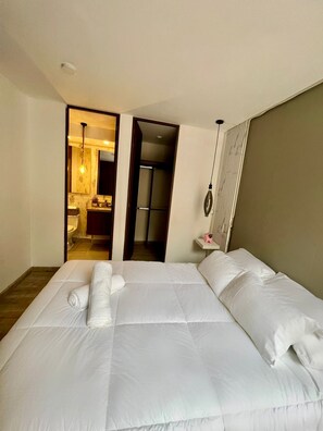 4 bedrooms, WiFi, bed sheets