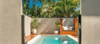 3 Little Pigs Realise your Byron Bay holiday dreams at 3 Little Pigs.