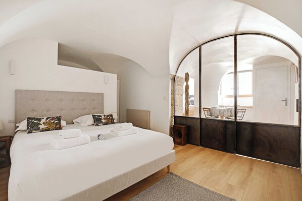 Apartment - Authentic Apartment - 2br/4p - Monnaie (Paris)