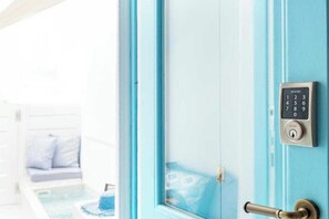 Apartment | Interior - Luxury Air-conditioned Flat - 1bd/2p - Mykonos (Mykonos)