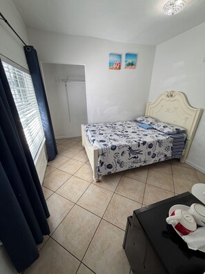 1 bedroom, WiFi, bed sheets