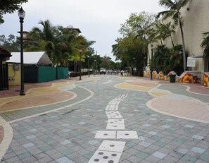 Miscellaneous - Nice Room with Private Bathroom in Little Havana Miami with WiFi, AC B5 (Miami)