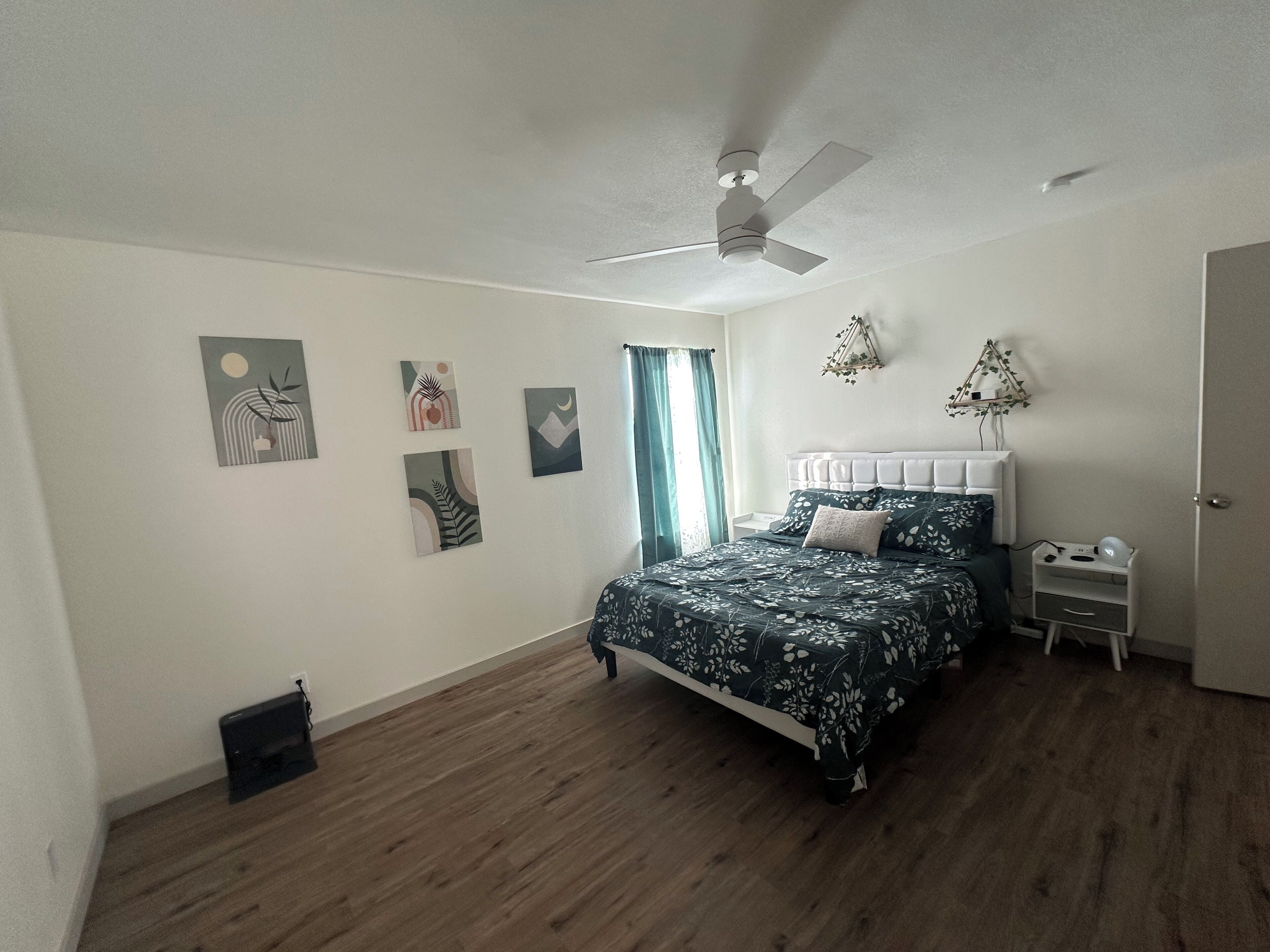 3 間睡房、熨斗/熨衫板、免費 Wi-Fi、床單