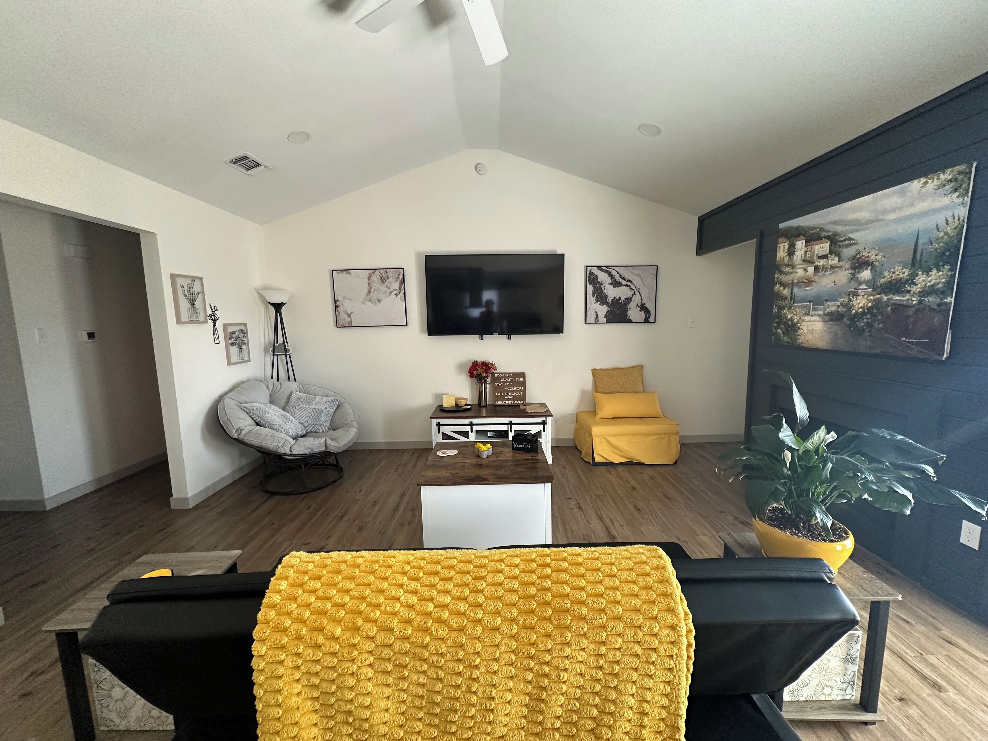 智能電視、壁爐