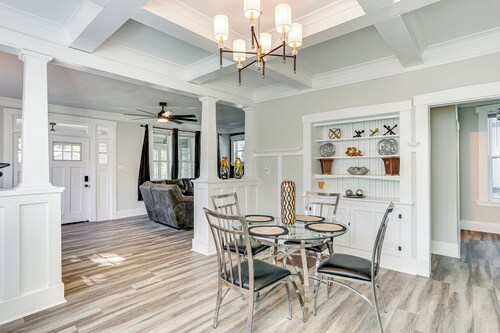 3 Mi to Dtwn: Memphis Family Home