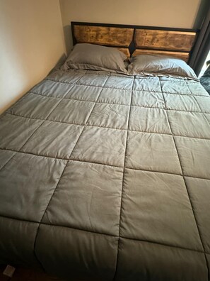 3 Schlafzimmer, Bügeleisen/Bügelbrett, WLAN, Bettwäsche
