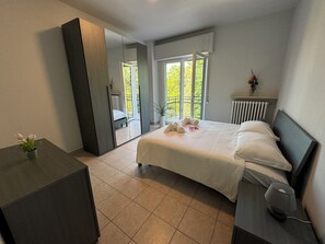 2 bedrooms, free WiFi, bed sheets