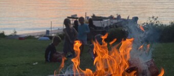 Historic Pelican Lakeside Resort for family reunions and group vacations. 
