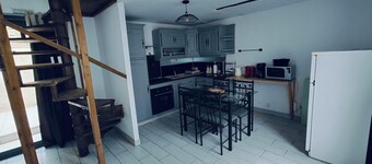 Small gite in the center of Montbazon, close to shops and the donjon. 