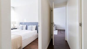 2 habitaciones, tabla de planchar con plancha y wifi gratis 