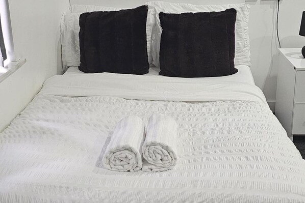 무료 WiFi, 침대 시트