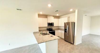 Charming 3-bedroom bungalow in a new fully developed community