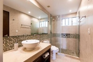 THE MUSICAL ONE | Salle de bain