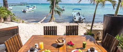 THE BEACH ONE | Balcon