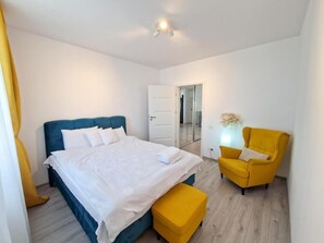 1 bedroom, WiFi, bed sheets