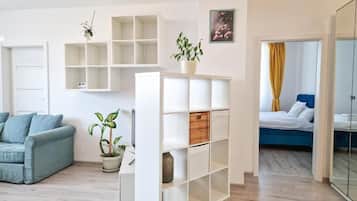 1 bedroom, WiFi, bed sheets
