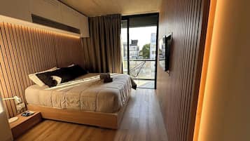 1 chambre, bureau, fer et planche à repasser, Wi-Fi