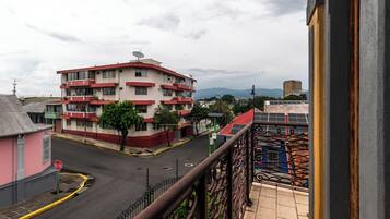 Two Bedroom Second Floor Suite | Terrace/patio