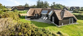 Lovely home in Ringkøbing with sauna