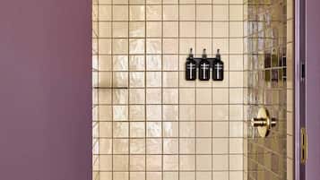 Dusche im Bad
