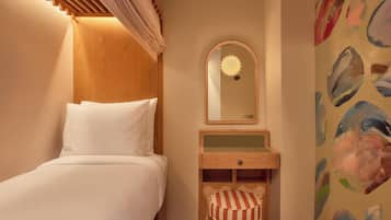 Desk, free WiFi, bed sheets
