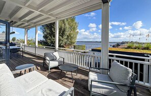 Terrace/patio - Beautiful home in Loosdrecht with WiFi (Loosdrecht)