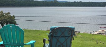 Hills of Lake White
The perfect camping spot with all the amenities of home.