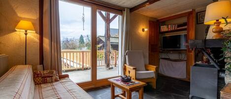 2 chambres, fer et planche à repasser, lit parapluie, Wi-Fi gratuit