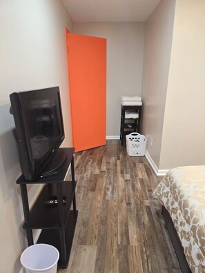 1 chambre, fer et planche à repasser, Wi-Fi