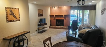 COZY 2BDRM CONDO IN VOC, Village of Oak Creek, SEDONA Tennis, Pickleball, Pool