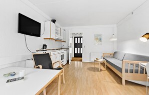 TV - 1 bedroom cozy apartment in Nexø (Nexø)