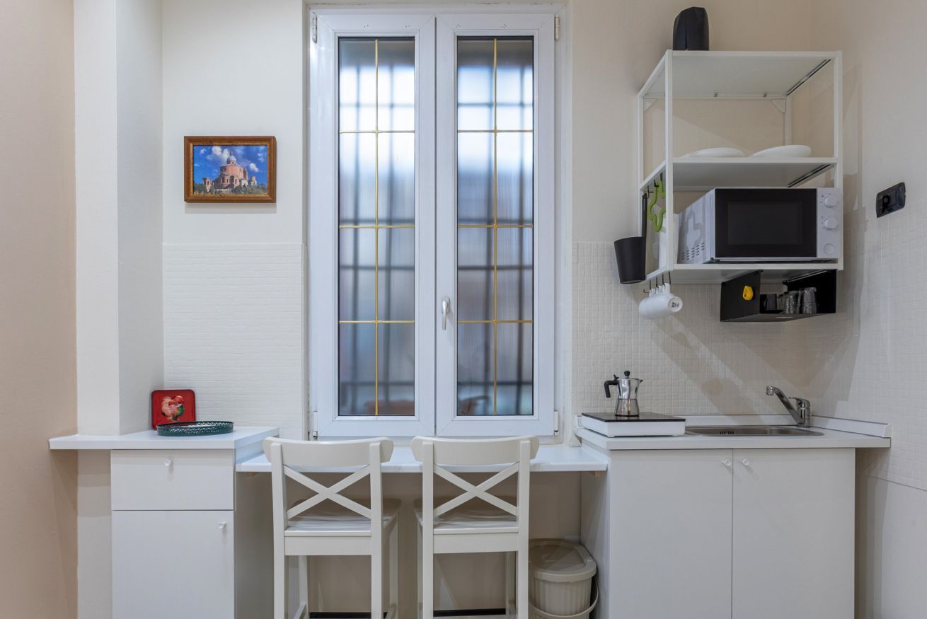 Fridge, stovetop, cookware/dishes/utensils