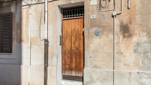 Unclassified image, 3 of 14, button - Zisa Palace & Lolli Apartment with Terrace (Palermo)