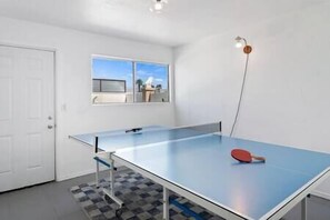 Spielezimmer