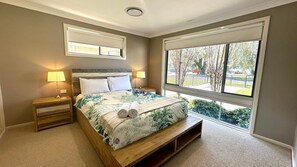 3 bedrooms, free WiFi, bed sheets - Zennor House - Busselton (Busselton)