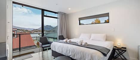 1 chambre, fer et planche Ă repasser, Wi-Fi, draps fournis