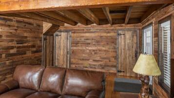 TV connectée, cheminée