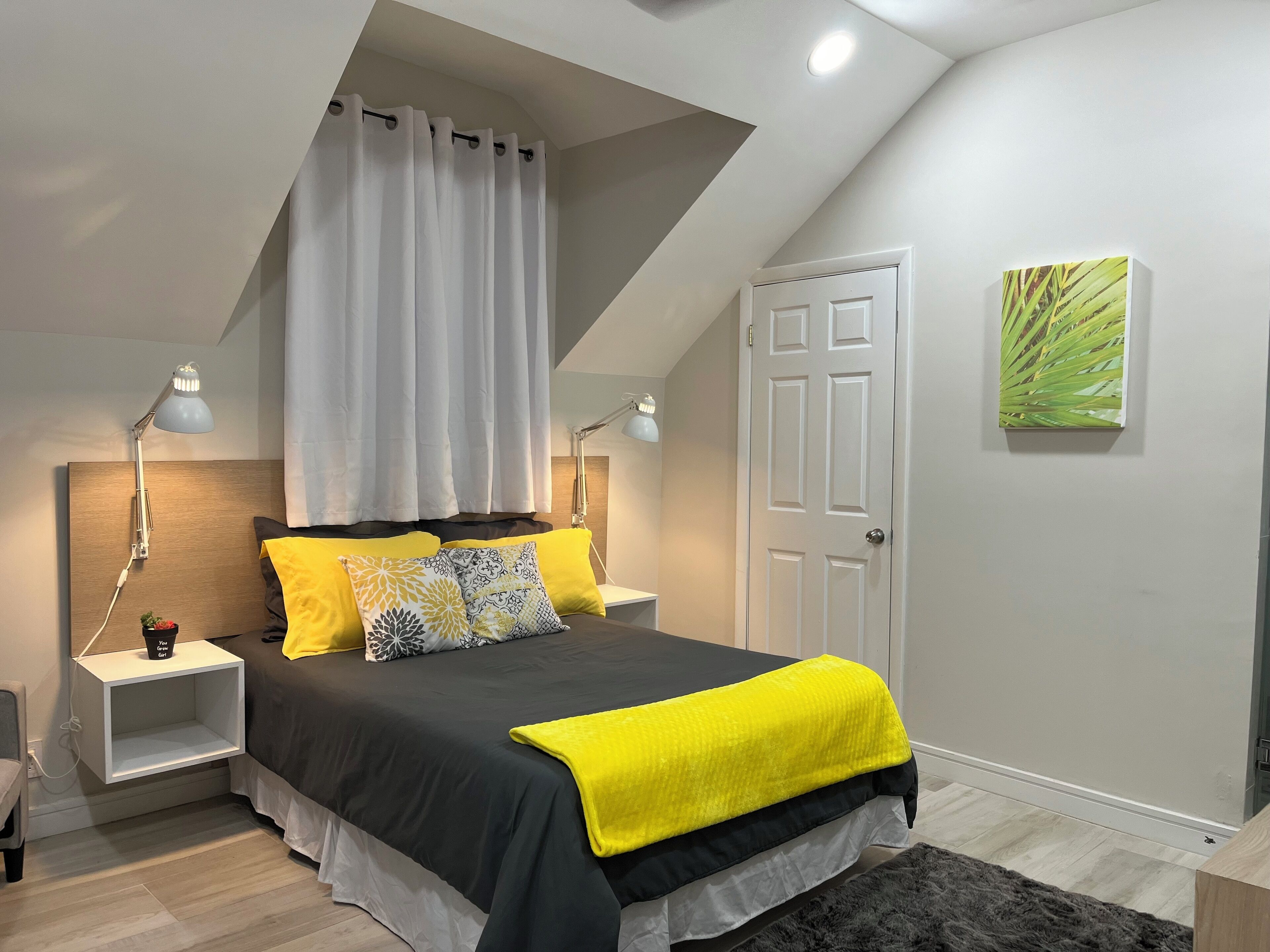1 bedroom, iron/ironing board, travel crib, WiFi