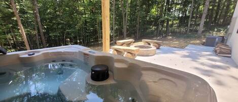 Bain à remous extérieur